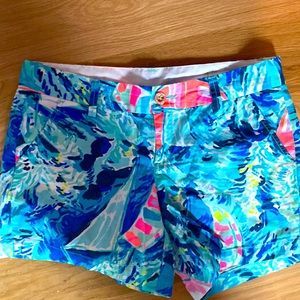 Lilly Pulitzer blue hey Bay Bay shorts